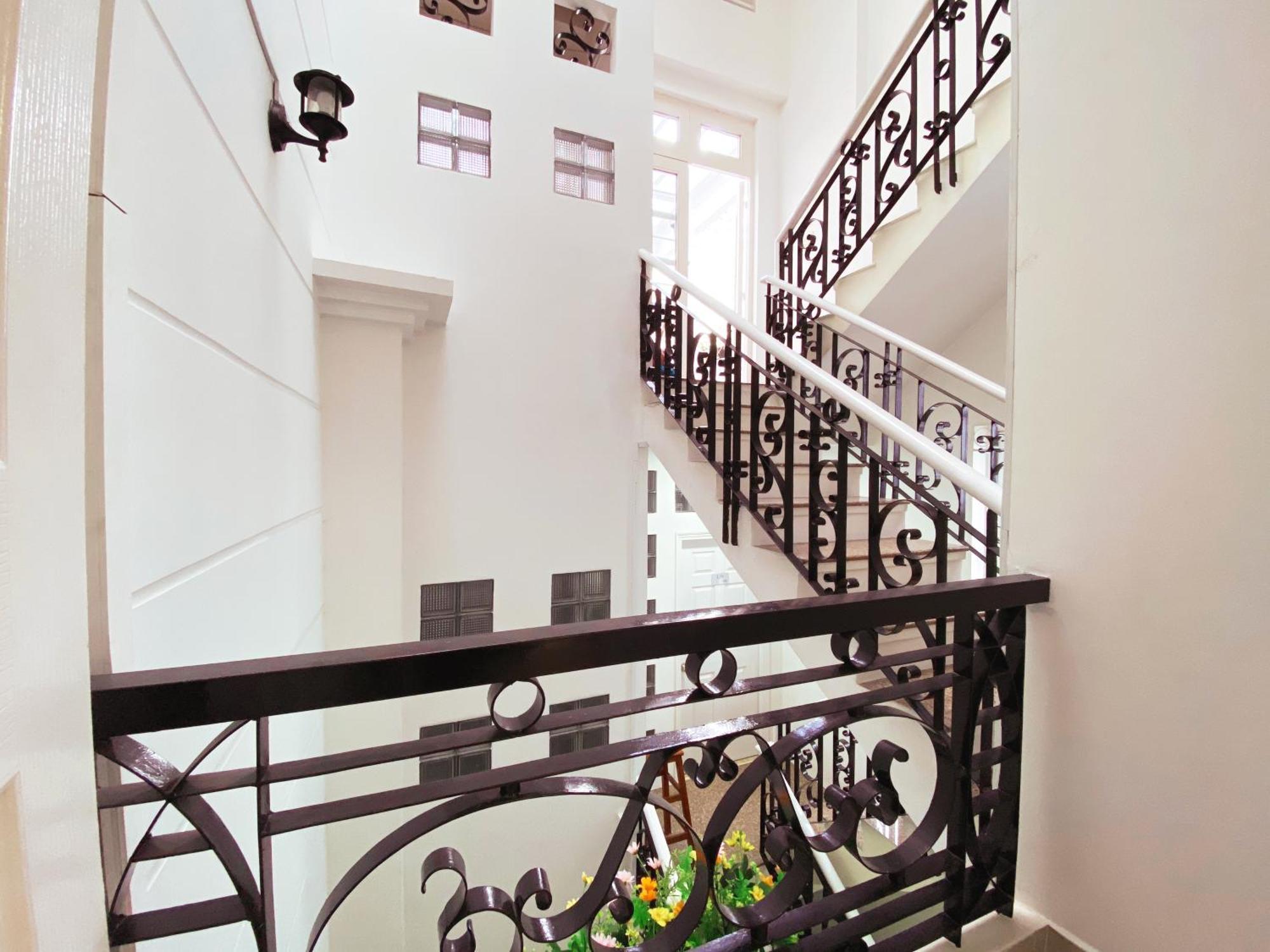 La Vie - Saigon Homestay Хошимин Екстериор снимка
